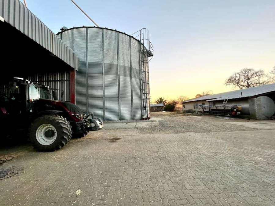 Commercial Property for Sale in Kestell Rural Free State